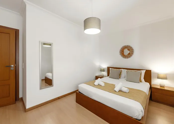 Sea Breeze Апартаменты Пениши