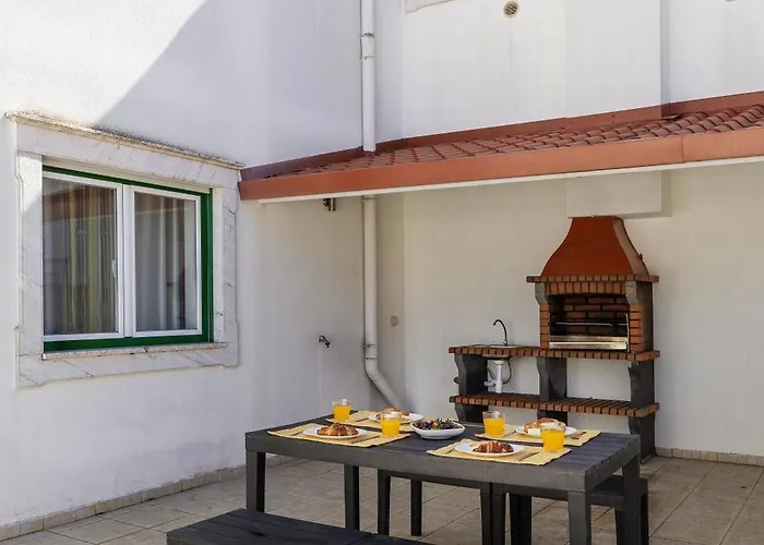 Апартаменты Sea Breeze *